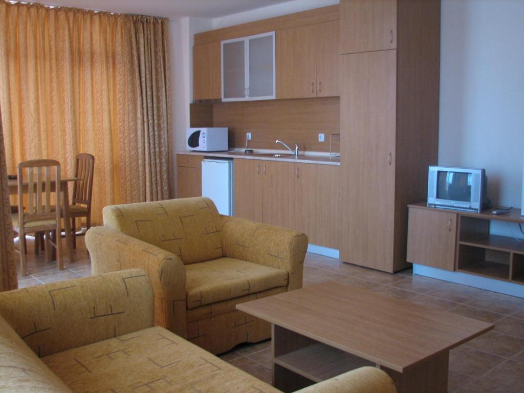 Panorama Krim Beach Apartment Ravda Phòng bức ảnh